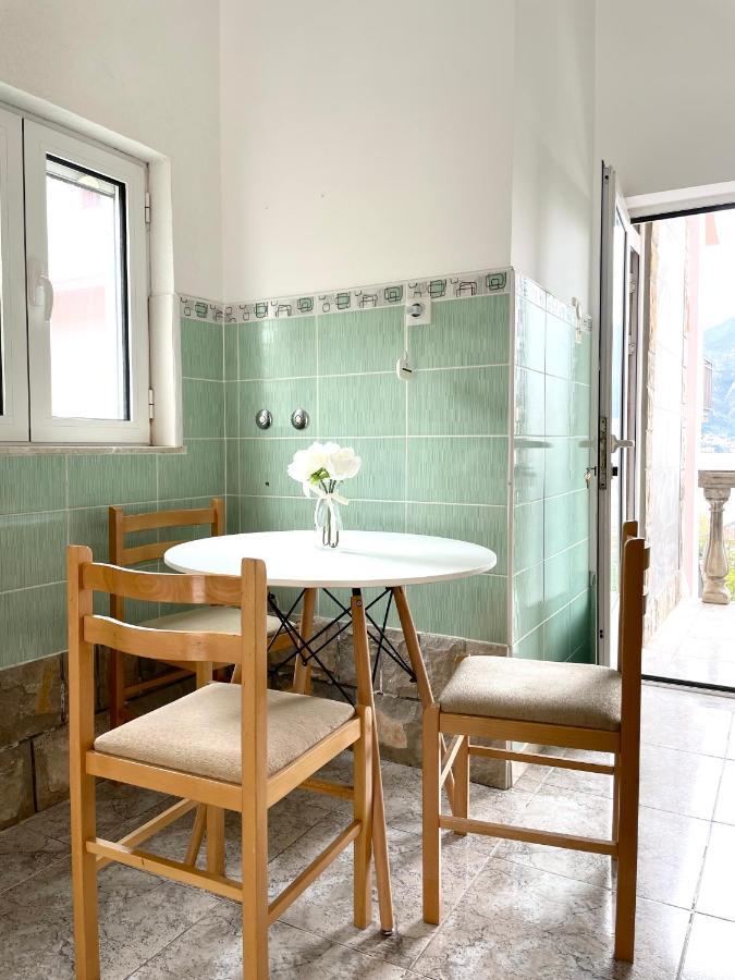Apartment Vladan Kotor Exteriör bild