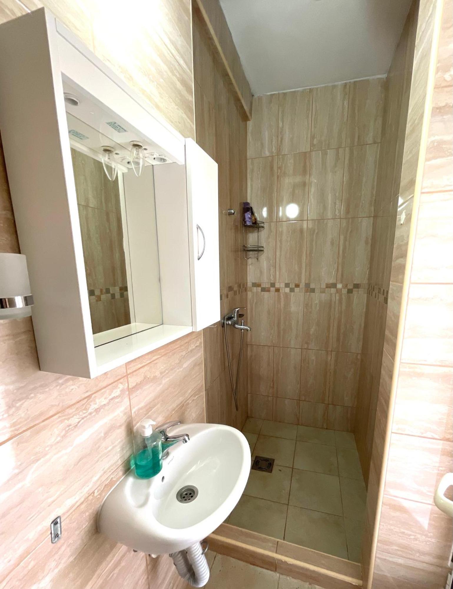 Apartment Vladan Kotor Exteriör bild