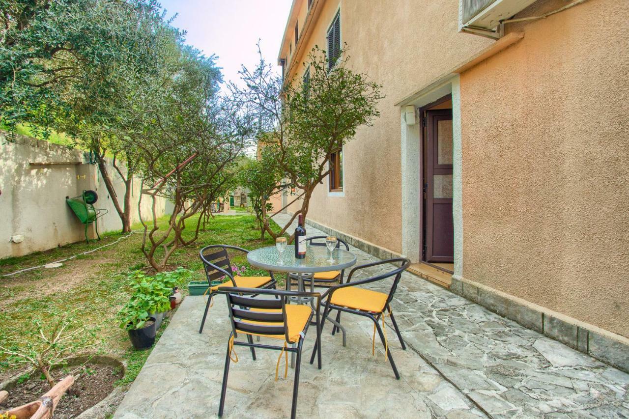 Apartment Vladan Kotor Exteriör bild