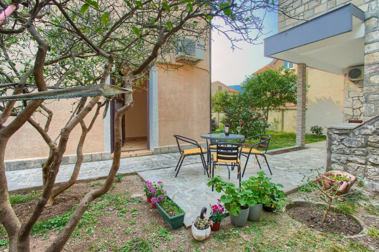 Apartment Vladan Kotor Exteriör bild